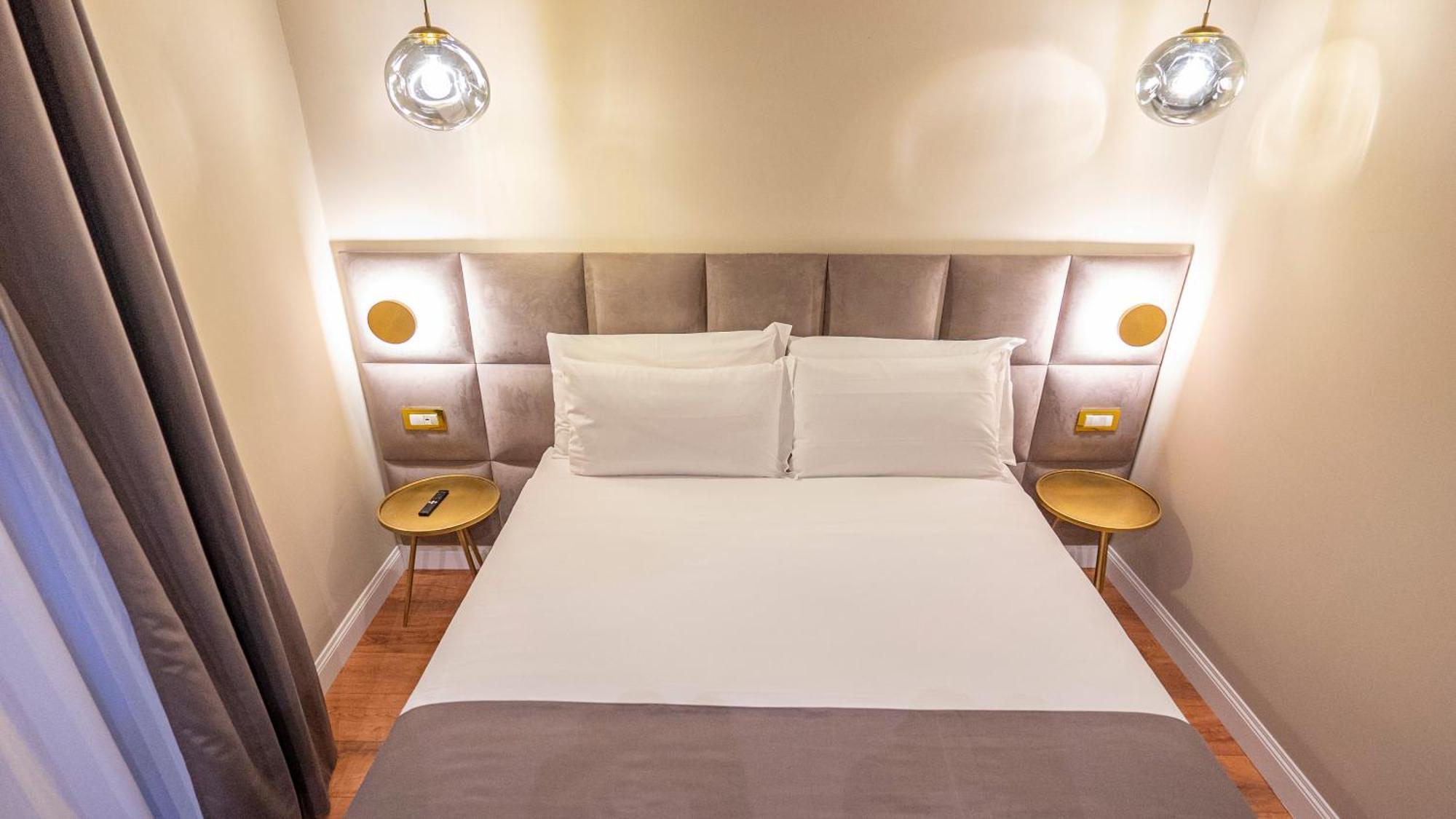 Navona Comfort Rooms Рим Екстериор снимка